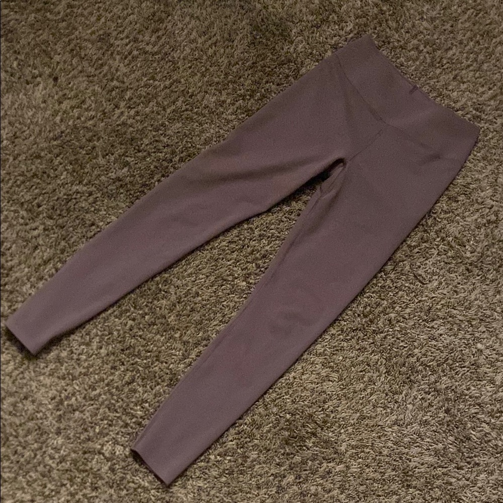 Uniqlo Lavender Leggings